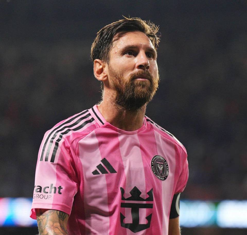 江南体育APP-梅西助攻建功，巴塞罗那轻松取胜(梅西2021巴塞罗那)