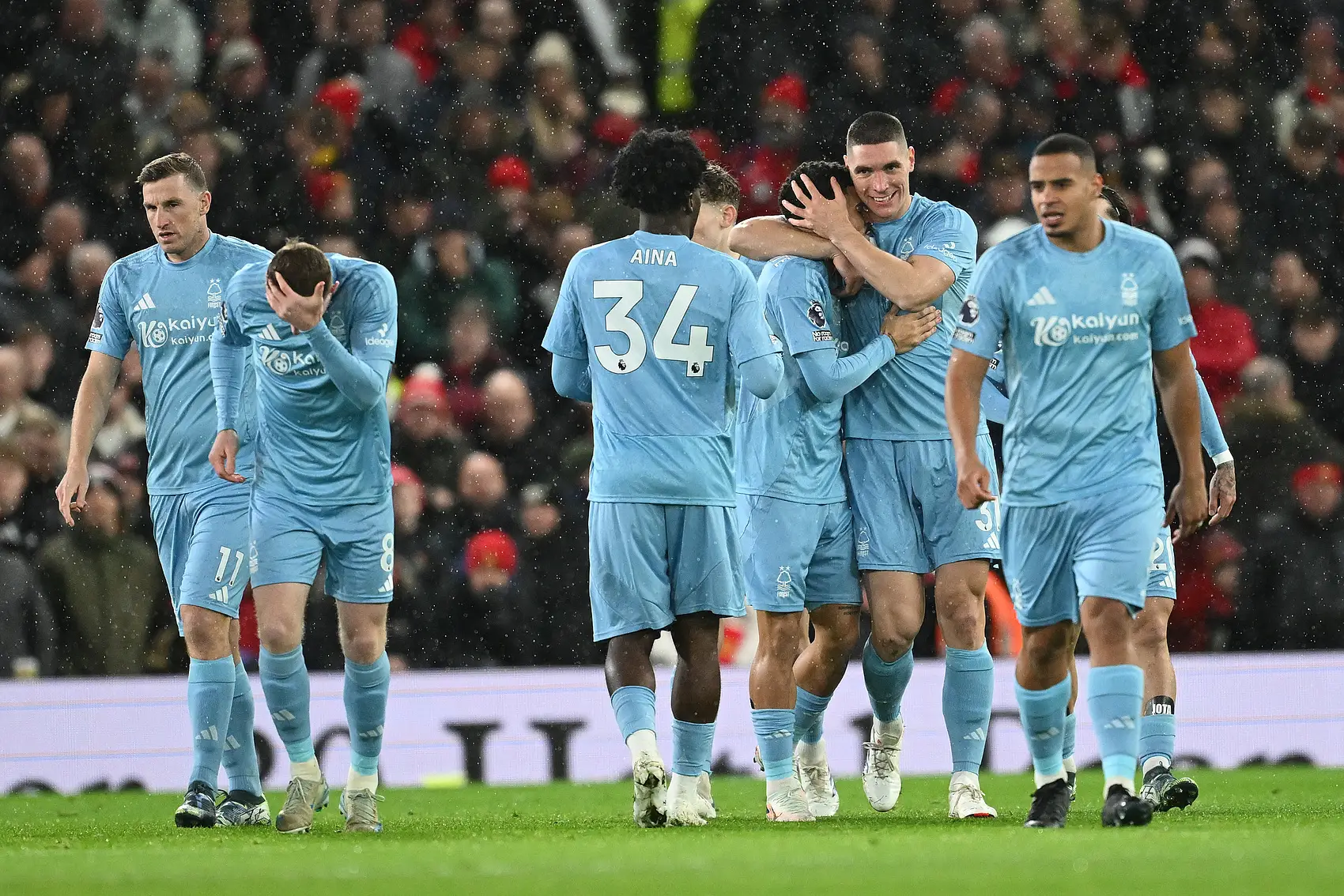 江南体育-墨西哥射手洛萨诺卡代表阿森纳队攻入绝杀一球取胜曼联队的简单介绍